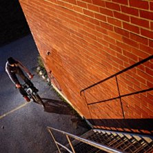 en wheelie i solnedg&aring;ngen :). Photo: Petter Engblom. Rider: Bobbe.