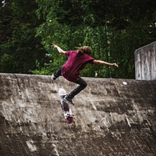Photoshoot med Joel Lyrberg vid dammluckorna i &Auml;l. Photo: joel Ericsson. Rider: joel lyrberg.