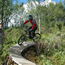 Beitost&oslash;len dowhill. Photo: andreas Dahl. Rider: Petter Dahl.