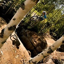 Fr&aring;n nya hoppleden i J&auml;rvs&ouml;, sjukt n&ouml;jd med de. Photo: Emrik Jansson. Rider: Alexander B&auml;ckvall.