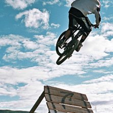 Prinsen laddar dagens sista air. . Photo: Wolf H&ouml;rner. Rider: Simon &amp;quot;Prinsen&amp;quot; Cederlidh.