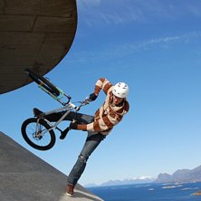 Photo: Lars-Petter L&oslash;k&aring;s. Rider: Knut L&oslash;k&aring;s.