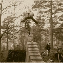 jag hoppar!. Photo: Simon Berggren. Rider: Gustav Bod&eacute;n.