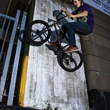 wallride vid willys. Photo: hugo ljungquist. Rider: gustav bod&eacute;n.