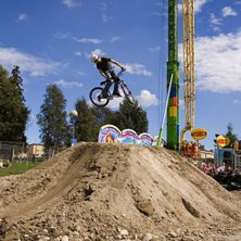 360 under pite&aring; dansar och ler. Photo: Johan Wennerstr&ouml;m. Rider: Jens Nystr&ouml;m.