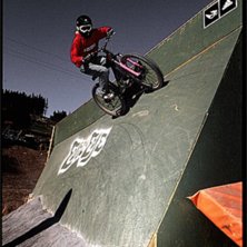 Lantz dundrar wallride.. Photo: Wolf H&ouml;rner. Rider: J Lantz.