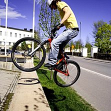 270 av mur i Skellefte&aring;. Photo: Johan Wennerstr&ouml;m. Rider: Jens Nystr&ouml;m.
