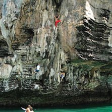 Deepwater soloing. 
Heldags tur inkl. guide, mat . Photo: Jon Larsson. Rider: Jessica Leander + ok&auml;nda.