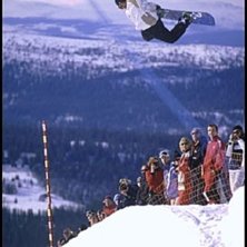 Photo: Eivind Nemeth. Rider: Brian Iguchi.