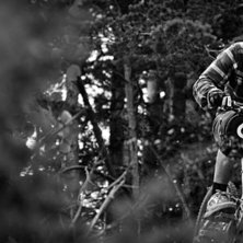 Ok&auml;nt namn p&aring; denne fransman. Han och ca 6 andra. Photo: Emrik Jansson. Rider: Ok&auml;nd.