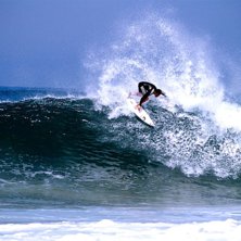 Surfare fr&aring;n Hossegor. Photo: Johan M&aring;rtensson. Rider: Local.