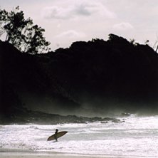 Pl&aring;tad surfare i Australien, Byron Bay. Photo: Albin Ask.