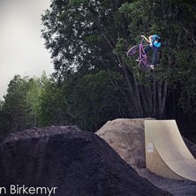 Hitta denna bild fr&aring;n i somras... 
Bes&ouml;k min fo. Photo: Jonathan Birkemyr. Rider: Axel Parke.